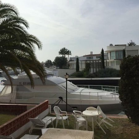 Appartement Rez De Jardin Emplacement #1 Empuriabrava Εξωτερικό φωτογραφία